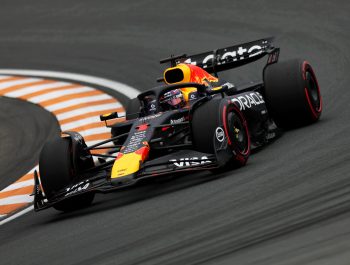 Villeneuve dismisses myth: Red Bull car not tailored to Verstappen