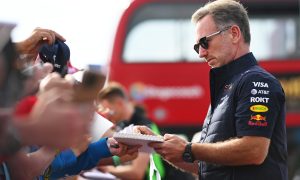 Cowell: Horner ‘ringing up every team owner at the moment’