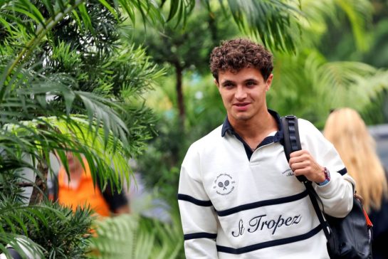 Lando Norris (GBR) McLaren.
02.10.2025. Formula 1 World Championship, Rd 18, Singapore Grand Prix, Marina Bay Street Circuit, Singapore, Preparation Day.
- www.xpbimages.com, EMail: requests@xpbimages.com © Copyright: Bearne / XPB Images