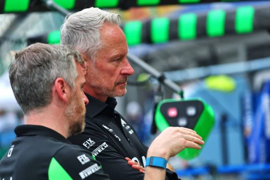 Jonathan Wheatley (GBR) Sauber Team Principal.
02.10.2025. Formula 1 World Championship, Rd 18, Singapore Grand Prix, Marina Bay Street Circuit, Singapore, Preparation Day.
- www.xpbimages.com, EMail: requests@xpbimages.com © Copyright: Batchelor / XPB Images