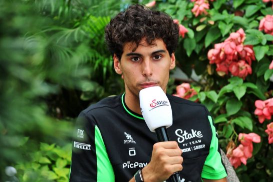 Gabriel Bortoleto (BRA) Sauber.
02.10.2025. Formula 1 World Championship, Rd 18, Singapore Grand Prix, Marina Bay Street Circuit, Singapore, Preparation Day.
- www.xpbimages.com, EMail: requests@xpbimages.com © Copyright: Moy / XPB Images