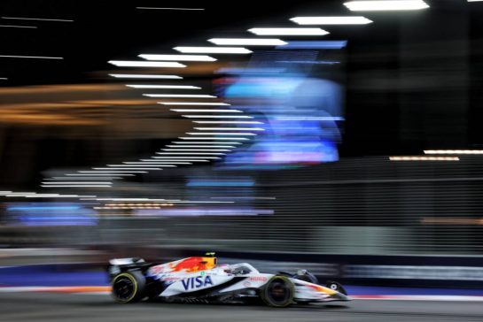 Liam Lawson (NZL) Racing Bulls VCARB 02.
03.10.2025. Formula 1 World Championship, Rd 18, Singapore Grand Prix, Marina Bay Street Circuit, Singapore, Practice Day.
- www.xpbimages.com, EMail: requests@xpbimages.com © Copyright: Moy / XPB Images