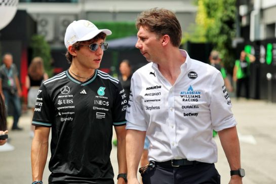 (L to R): Andrea Kimi Antonelli (ITA) Mercedes AMG F1 with James Vowles (GBR) Atlassian Williams Racing Team Principal.
04.10.2025. Formula 1 World Championship, Rd 18, Singapore Grand Prix, Marina Bay Street Circuit, Singapore, Qualifying Day.
- www.xpbimages.com, EMail: requests@xpbimages.com © Copyright: Batchelor / XPB Images
