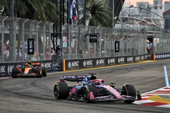 Pierre Gasly (FRA) Alpine F1 Team A525.
04.10.2025. Formula 1 World Championship, Rd 18, Singapore Grand Prix, Marina Bay Street Circuit, Singapore, Qualifying Day.
- www.xpbimages.com, EMail: requests@xpbimages.com © Copyright: Bearne / XPB Images