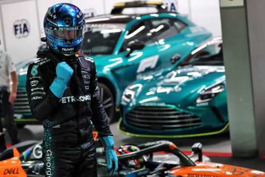 George Russell (GBR) Mercedes AMG F1 celebrates his pole position in qualifying parc ferme.
04.10.2025. Formula 1 World Championship, Rd 18, Singapore Grand Prix, Marina Bay Street Circuit, Singapore, Qualifying Day.
- www.xpbimages.com, EMail: requests@xpbimages.com © Copyright: Batchelor / XPB Images