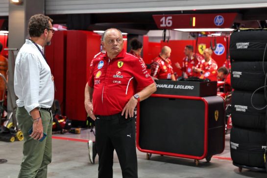 Frederic Vasseur (FRA) Ferrari Team Principal.
05.10.2025. Formula 1 World Championship, Rd 18, Singapore Grand Prix, Marina Bay Street Circuit, Singapore, Race Day.
- www.xpbimages.com, EMail: requests@xpbimages.com © Copyright: Rew / XPB Images