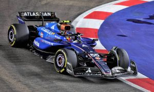 Sainz reveals qualifying issue hurting Williams’ race day potential