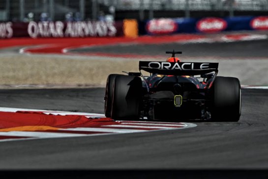 Max Verstappen (NLD) Red Bull Racing RB21.
17.10.2025. Formula 1 World Championship, Rd 19, United States Grand Prix, Austin, Texas, USA, Sprint Qualifying Day
- www.xpbimages.com, EMail: requests@xpbimages.com © Copyright: Price / XPB Images