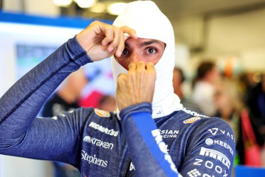 Carlos Sainz (ESP) Atlassian Williams Racing.
17.10.2025. Formula 1 World Championship, Rd 19, United States Grand Prix, Austin, Texas, USA, Sprint Qualifying Day
- www.xpbimages.com, EMail: requests@xpbimages.com © Copyright: Bearne / XPB Images
