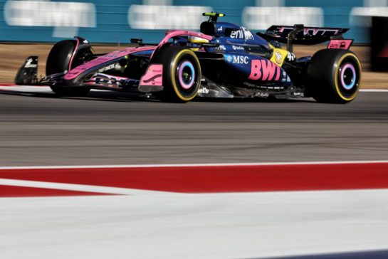 Franco Colapinto (ARG) Alpine F1 Team A525.
17.10.2025. Formula 1 World Championship, Rd 19, United States Grand Prix, Austin, Texas, USA, Sprint Qualifying Day
- www.xpbimages.com, EMail: requests@xpbimages.com © Copyright: Rew / XPB Images