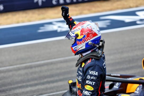 Sprint race winner Max Verstappen (NLD) Red Bull Racing celebrates in parc ferme.
18.10.2025. Formula 1 World Championship, Rd 19, United States Grand Prix, Austin, Texas, USA, Sprint and Qualifying Day.
- www.xpbimages.com, EMail: requests@xpbimages.com © Copyright: Batchelor / XPB Images