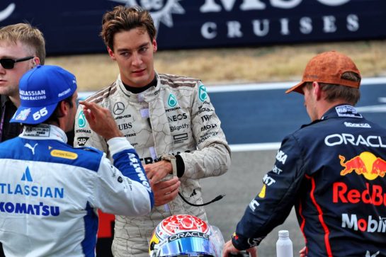 Second placed George Russell (GBR) Mercedes AMG F1 (Centre) in Sprint parc ferme with third placed Carlos Sainz (ESP) Atlassian Williams Racing (Left) and race winner Max Verstappen (NLD) Red Bull Racing (Right).
18.10.2025. Formula 1 World Championship, Rd 19, United States Grand Prix, Austin, Texas, USA, Sprint and Qualifying Day.
- www.xpbimages.com, EMail: requests@xpbimages.com © Copyright: Batchelor / XPB Images