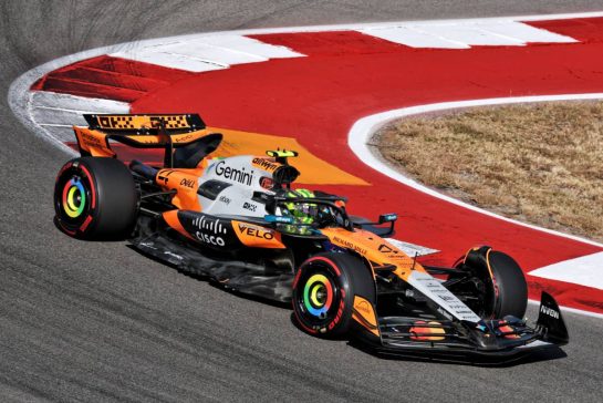 Lando Norris (GBR) McLaren MCL39.
18.10.2025. Formula 1 World Championship, Rd 19, United States Grand Prix, Austin, Texas, USA, Sprint and Qualifying Day.
- www.xpbimages.com, EMail: requests@xpbimages.com © Copyright: Moy / XPB Images