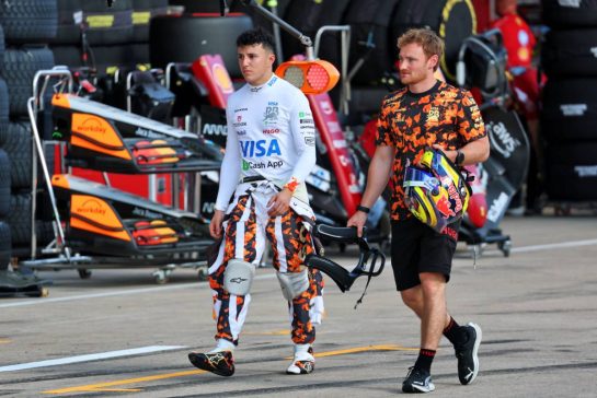 Isack Hadjar (FRA) Racing Bulls.
18.10.2025. Formula 1 World Championship, Rd 19, United States Grand Prix, Austin, Texas, USA, Sprint and Qualifying Day.
- www.xpbimages.com, EMail: requests@xpbimages.com © Copyright: Batchelor / XPB Images