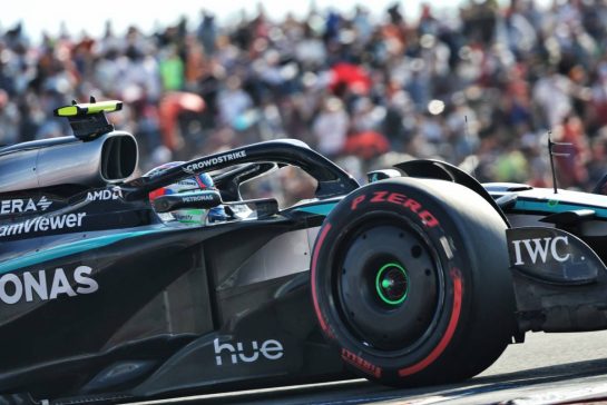 Andrea Kimi Antonelli (ITA) Mercedes AMG F1 W16.
18.10.2025. Formula 1 World Championship, Rd 19, United States Grand Prix, Austin, Texas, USA, Sprint and Qualifying Day.
- www.xpbimages.com, EMail: requests@xpbimages.com © Copyright: Bearne / XPB Images