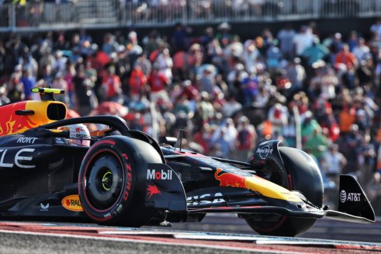 Yuki Tsunoda (JPN) Red Bull Racing RB21.
18.10.2025. Formula 1 World Championship, Rd 19, United States Grand Prix, Austin, Texas, USA, Sprint and Qualifying Day.
- www.xpbimages.com, EMail: requests@xpbimages.com © Copyright: Bearne / XPB Images
