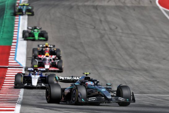 Andrea Kimi Antonelli (ITA) Mercedes AMG F1 W16.
19.10.2025. Formula 1 World Championship, Rd 19, United States Grand Prix, Austin, Texas, USA, Race Day.
- www.xpbimages.com, EMail: requests@xpbimages.com © Copyright: Charniaux / XPB Images