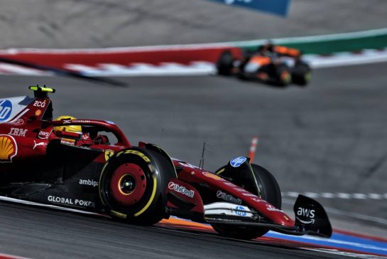 Lewis Hamilton (GBR) Ferrari SF-25.
19.10.2025. Formula 1 World Championship, Rd 19, United States Grand Prix, Austin, Texas, USA, Race Day.
- www.xpbimages.com, EMail: requests@xpbimages.com © Copyright: Charniaux / XPB Images