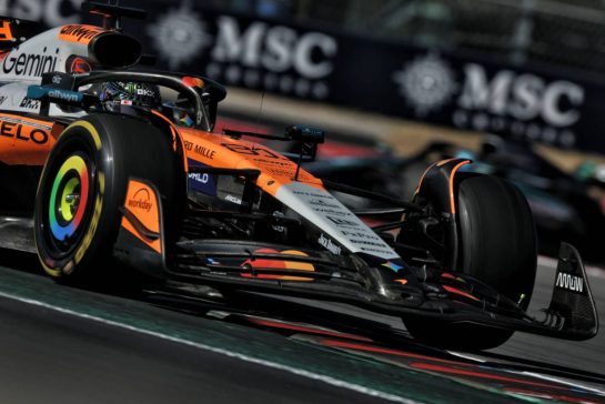 Oscar Piastri (AUS) McLaren MCL39.
19.10.2025. Formula 1 World Championship, Rd 19, United States Grand Prix, Austin, Texas, USA, Race Day.
- www.xpbimages.com, EMail: requests@xpbimages.com © Copyright: Charniaux / XPB Images