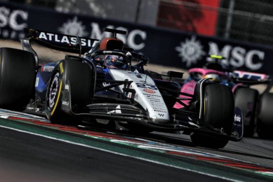 Alexander Albon (THA) Atlassian Williams Racing FW47.
19.10.2025. Formula 1 World Championship, Rd 19, United States Grand Prix, Austin, Texas, USA, Race Day.
- www.xpbimages.com, EMail: requests@xpbimages.com © Copyright: Charniaux / XPB Images