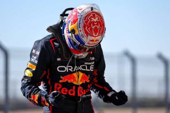 Race winner Max Verstappen (NLD) Red Bull Racing celebrates in parc ferme.
19.10.2025. Formula 1 World Championship, Rd 19, United States Grand Prix, Austin, Texas, USA, Race Day.
- www.xpbimages.com, EMail: requests@xpbimages.com © Copyright: Charniaux / XPB Images