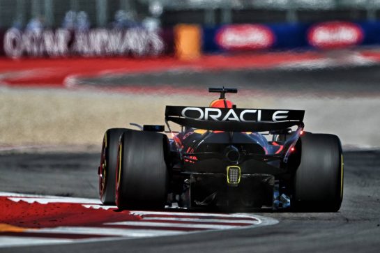 Max Verstappen (NLD) Red Bull Racing RB21.
19.10.2025. Formula 1 World Championship, Rd 19, United States Grand Prix, Austin, Texas, USA, Race Day.
- www.xpbimages.com, EMail: requests@xpbimages.com © Copyright: Price	/ XPB Images