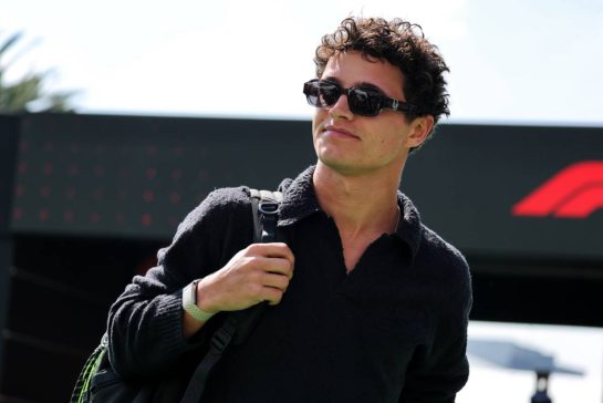 Lando Norris (GBR) McLaren.
23.10.2025. Formula 1 World Championship, Rd 20, Mexican Grand Prix, Mexico City, Mexico, Preparation Day.
- www.xpbimages.com, EMail: requests@xpbimages.com © Copyright: Moy / XPB Images