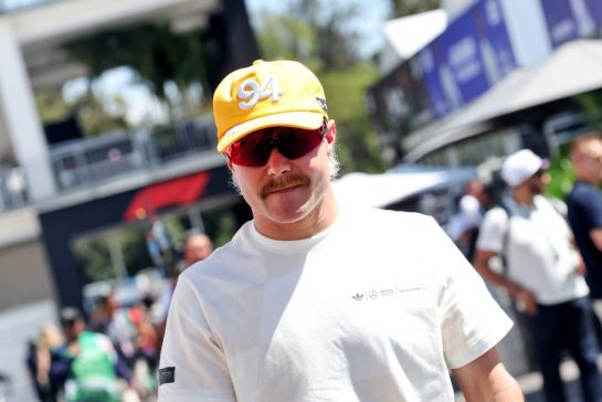 Valtteri Bottas (FIN) Mercedes AMG F1 Reserve Driver.
23.10.2025. Formula 1 World Championship, Rd 20, Mexican Grand Prix, Mexico City, Mexico, Preparation Day.
- www.xpbimages.com, EMail: requests@xpbimages.com © Copyright: Bearne / XPB Images