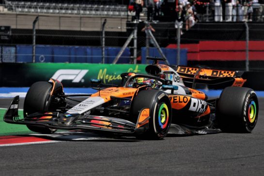 Oscar Piastri (AUS) McLaren MCL39.
24.10.2025. Formula 1 World Championship, Rd 20, Mexican Grand Prix, Mexico City, Mexico, Practice Day.
- www.xpbimages.com, EMail: requests@xpbimages.com © Copyright: Moy / XPB Images