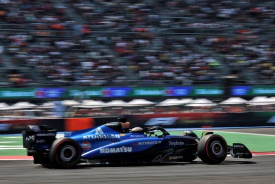 Alexander Albon (THA) Atlassian Williams Racing FW47.
25.10.2025. Formula 1 World Championship, Rd 20, Mexican Grand Prix, Mexico City, Mexico, Qualifying Day.
- www.xpbimages.com, EMail: requests@xpbimages.com © Copyright: Batchelor / XPB Images