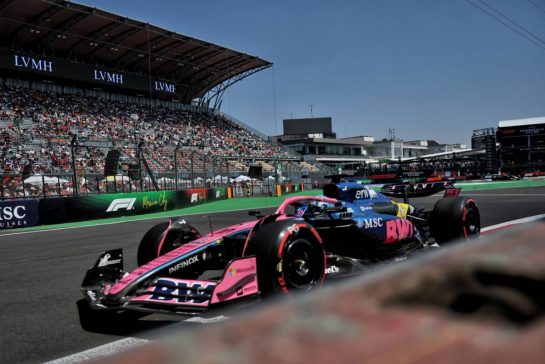 Pierre Gasly (FRA) Alpine F1 Team A525.
25.10.2025. Formula 1 World Championship, Rd 20, Mexican Grand Prix, Mexico City, Mexico, Qualifying Day.
- www.xpbimages.com, EMail: requests@xpbimages.com © Copyright: Charniaux / XPB Images