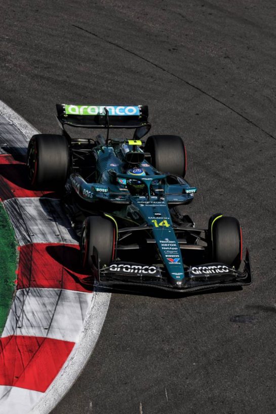 Fernando Alonso (ESP) Aston Martin F1 Team AMR25.
25.10.2025. Formula 1 World Championship, Rd 20, Mexican Grand Prix, Mexico City, Mexico, Qualifying Day.
- www.xpbimages.com, EMail: requests@xpbimages.com © Copyright: Moy / XPB Images
