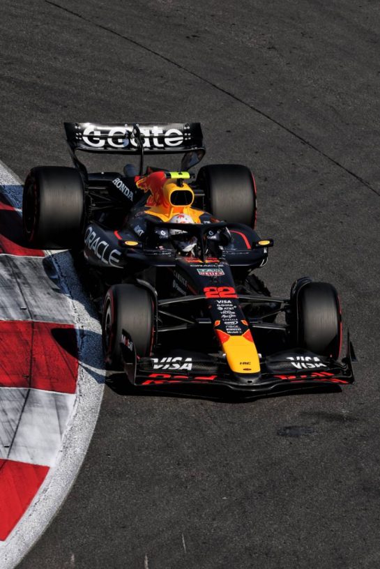 Yuki Tsunoda (JPN) Red Bull Racing RB21.
25.10.2025. Formula 1 World Championship, Rd 20, Mexican Grand Prix, Mexico City, Mexico, Qualifying Day.
- www.xpbimages.com, EMail: requests@xpbimages.com © Copyright: Moy / XPB Images