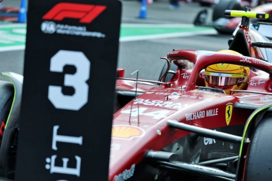 Third placed Lewis Hamilton (GBR) Ferrari SF-25 in qualifying parc ferme.
25.10.2025. Formula 1 World Championship, Rd 20, Mexican Grand Prix, Mexico City, Mexico, Qualifying Day.
- www.xpbimages.com, EMail: requests@xpbimages.com © Copyright: Batchelor / XPB Images