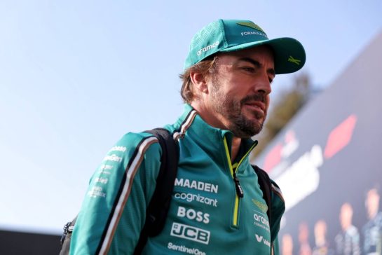 Fernando Alonso (ESP) Aston Martin F1 Team.
26.10.2025. Formula 1 World Championship, Rd 20, Mexican Grand Prix, Mexico City, Mexico, Race Day.
- www.xpbimages.com, EMail: requests@xpbimages.com © Copyright: Bearne / XPB Images