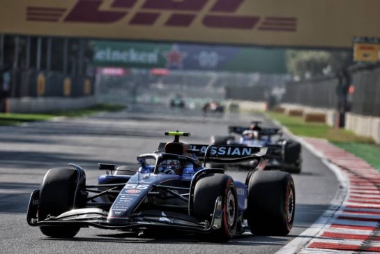 Carlos Sainz (ESP) Atlassian Williams Racing FW47.
26.10.2025. Formula 1 World Championship, Rd 20, Mexican Grand Prix, Mexico City, Mexico, Race Day.
- www.xpbimages.com, EMail: requests@xpbimages.com © Copyright: Batchelor / XPB Images