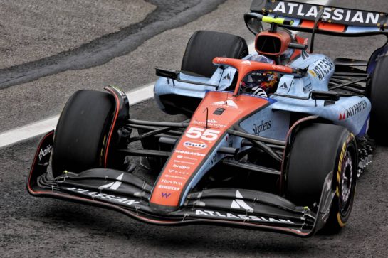 Carlos Sainz (ESP) Atlassian Williams Racing FW47 starting from the pit lane.
08.11.2025. Formula 1 World Championship, Rd 21, Brazilian Grand Prix, Sao Paulo, Brazil, Sprint and Qualifying Day.
- www.xpbimages.com, EMail: requests@xpbimages.com © Copyright: Batchelor / XPB Images