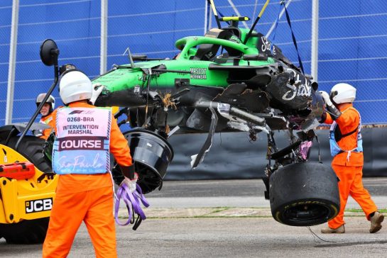 Gabriel Bortoleto (BRA) Sauber C45 crashed out of the race.
08.11.2025. Formula 1 World Championship, Rd 21, Brazilian Grand Prix, Sao Paulo, Brazil, Sprint and Qualifying Day.
- www.xpbimages.com, EMail: requests@xpbimages.com © Copyright: XPB Images