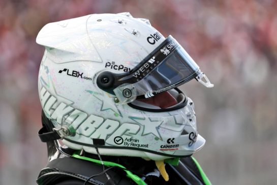 Nico Hulkenberg (GER) Sauber in qualifying parc ferme.
08.11.2025. Formula 1 World Championship, Rd 21, Brazilian Grand Prix, Sao Paulo, Brazil, Sprint and Qualifying Day.
- www.xpbimages.com, EMail: requests@xpbimages.com © Copyright: Charniaux / XPB Images