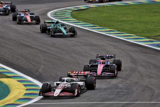 Oliver Bearman (GBR) Haas VF-25.
09.11.2025. Formula 1 World Championship, Rd 21, Brazilian Grand Prix, Sao Paulo, Brazil, Race Day.
- www.xpbimages.com, EMail: requests@xpbimages.com © Copyright: Batchelor / XPB Images