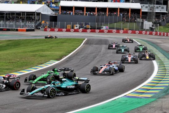 Fernando Alonso (ESP) Aston Martin F1 Team AMR25 at the start of the race.
09.11.2025. Formula 1 World Championship, Rd 21, Brazilian Grand Prix, Sao Paulo, Brazil, Race Day.
- www.xpbimages.com, EMail: requests@xpbimages.com © Copyright: Rew / XPB Images