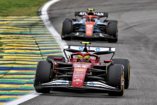Lewis Hamilton (GBR) Ferrari SF-25.
09.11.2025. Formula 1 World Championship, Rd 21, Brazilian Grand Prix, Sao Paulo, Brazil, Race Day.
- www.xpbimages.com, EMail: requests@xpbimages.com © Copyright: Rew / XPB Images