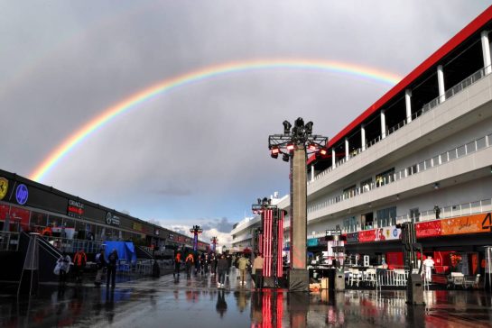 Circuit atmosphere - rainbow above the paddock.
19.11.2025. Formula 1 World Championship, Rd 22, Las Vegas Grand Prix, Las Vegas, Nevada, USA, Preparation Day.
- www.xpbimages.com, EMail: requests@xpbimages.com © Copyright: Batchelor / XPB Images