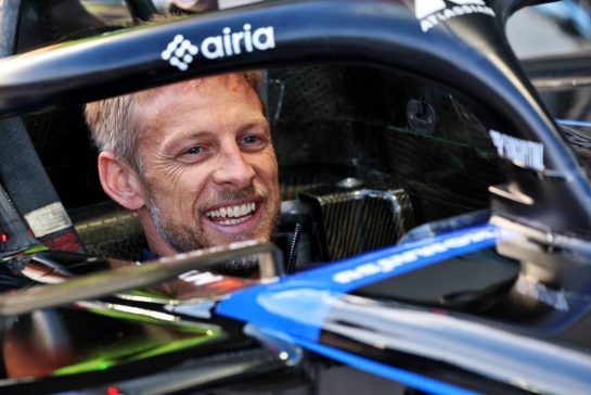 Jenson Button (GBR) Sky Sports F1 Presenter / Atlassian Williams Racing Senior Advisor in the Atlassian Williams Racing FW47.
20.11.2025. Formula 1 World Championship, Rd 22, Las Vegas Grand Prix, Las Vegas, Nevada, USA, Practice Day
- www.xpbimages.com, EMail: requests@xpbimages.com © Copyright: Batchelor / XPB Images