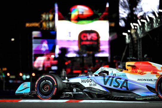 Isack Hadjar (FRA) Racing Bulls VCARB 02.
20.11.2025. Formula 1 World Championship, Rd 22, Las Vegas Grand Prix, Las Vegas, Nevada, USA, Practice Day
- www.xpbimages.com, EMail: requests@xpbimages.com © Copyright: Price / XPB Images