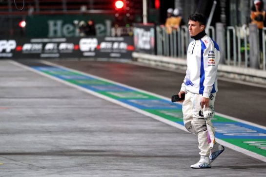 Isack Hadjar (FRA) Racing Bulls.
20.11.2025. Formula 1 World Championship, Rd 22, Las Vegas Grand Prix, Las Vegas, Nevada, USA, Practice Day
- www.xpbimages.com, EMail: requests@xpbimages.com © Copyright: Batchelor / XPB Images