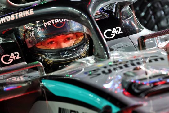 George Russell (GBR) Mercedes AMG F1 W16 in the pits.
21.11.2025. Formula 1 World Championship, Rd 22, Las Vegas Grand Prix, Las Vegas, Nevada, USA, Qualifying Day.
- www.xpbimages.com, EMail: requests@xpbimages.com © Copyright: Batchelor / XPB Images