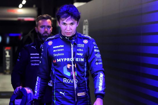 Alexander Albon (THA) Atlassian Williams Racing.
21.11.2025. Formula 1 World Championship, Rd 22, Las Vegas Grand Prix, Las Vegas, Nevada, USA, Qualifying Day.
- www.xpbimages.com, EMail: requests@xpbimages.com © Copyright: Charniaux / XPB Images