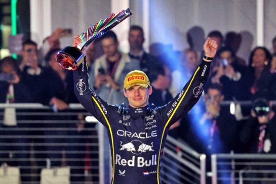 Race winner Max Verstappen (NLD) Red Bull Racing celebrates on the podium.
22.11.2025. Formula 1 World Championship, Rd 22, Las Vegas Grand Prix, Las Vegas, Nevada, USA, Race Day.
- www.xpbimages.com, EMail: requests@xpbimages.com © Copyright: Charniaux / XPB Images