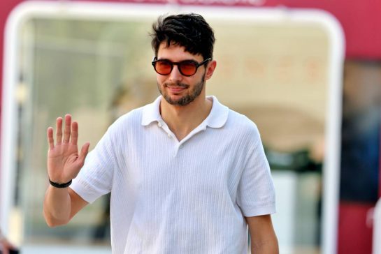 Esteban Ocon (FRA) Haas F1 Team.
27.11.2025. Formula 1 World Championship, Rd 23, Qatar Grand Prix, Doha, Qatar, Preparation Day.
- www.xpbimages.com, EMail: requests@xpbimages.com © Copyright: Moy / XPB Images